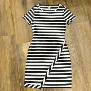 T-shirt dress olive stripe sz S new without tags